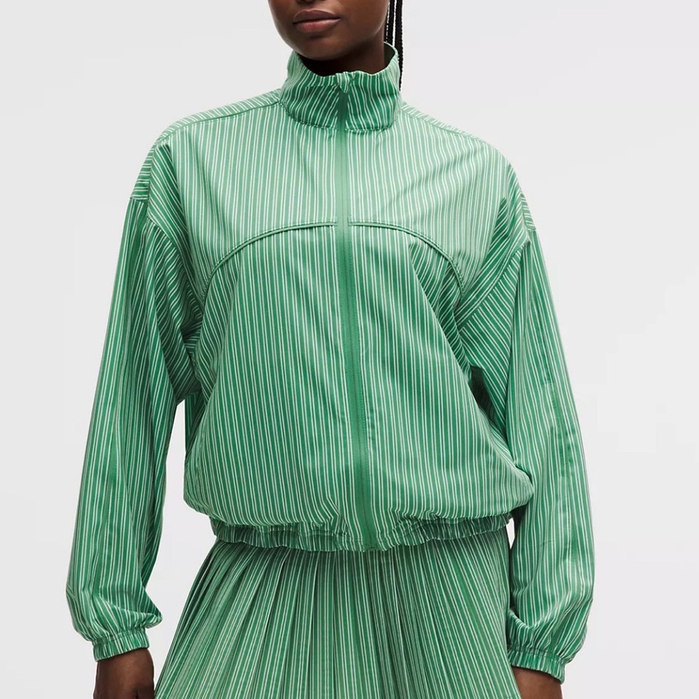 Lululemon Women’s UV Protective Oversized Tennis Jacket in Twice Stripe Green